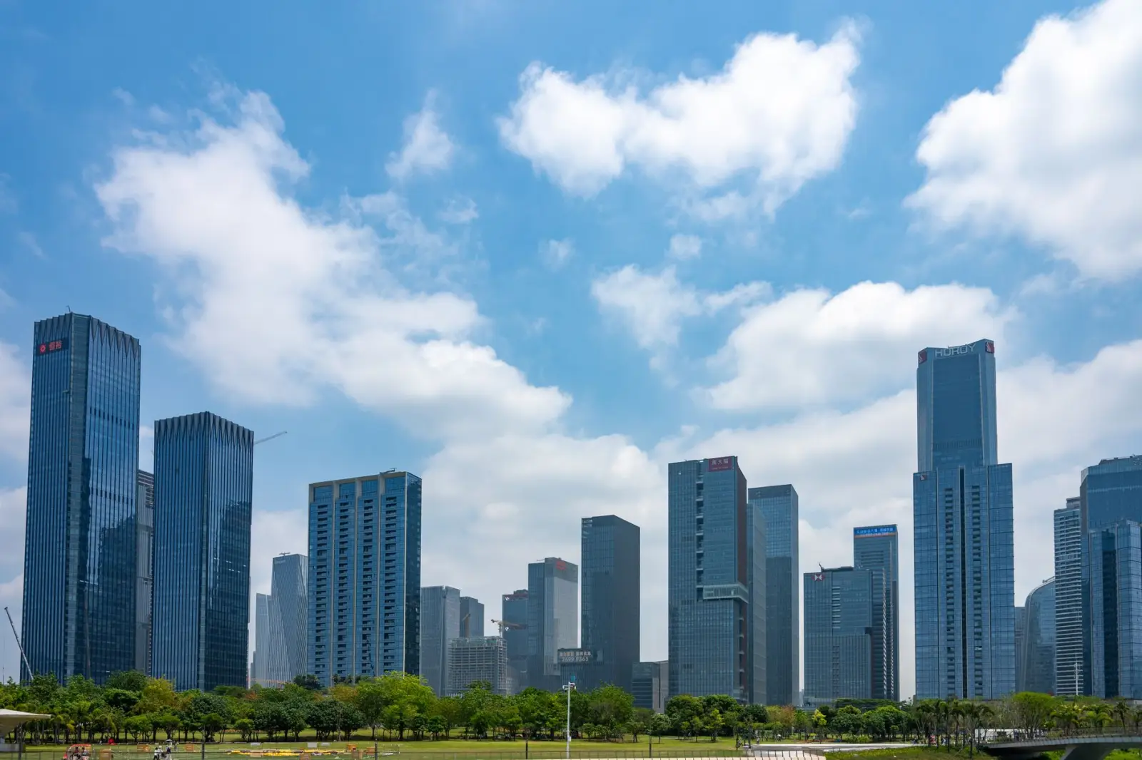 2024年广州煜隆护肤品系列成分对比与功效评测