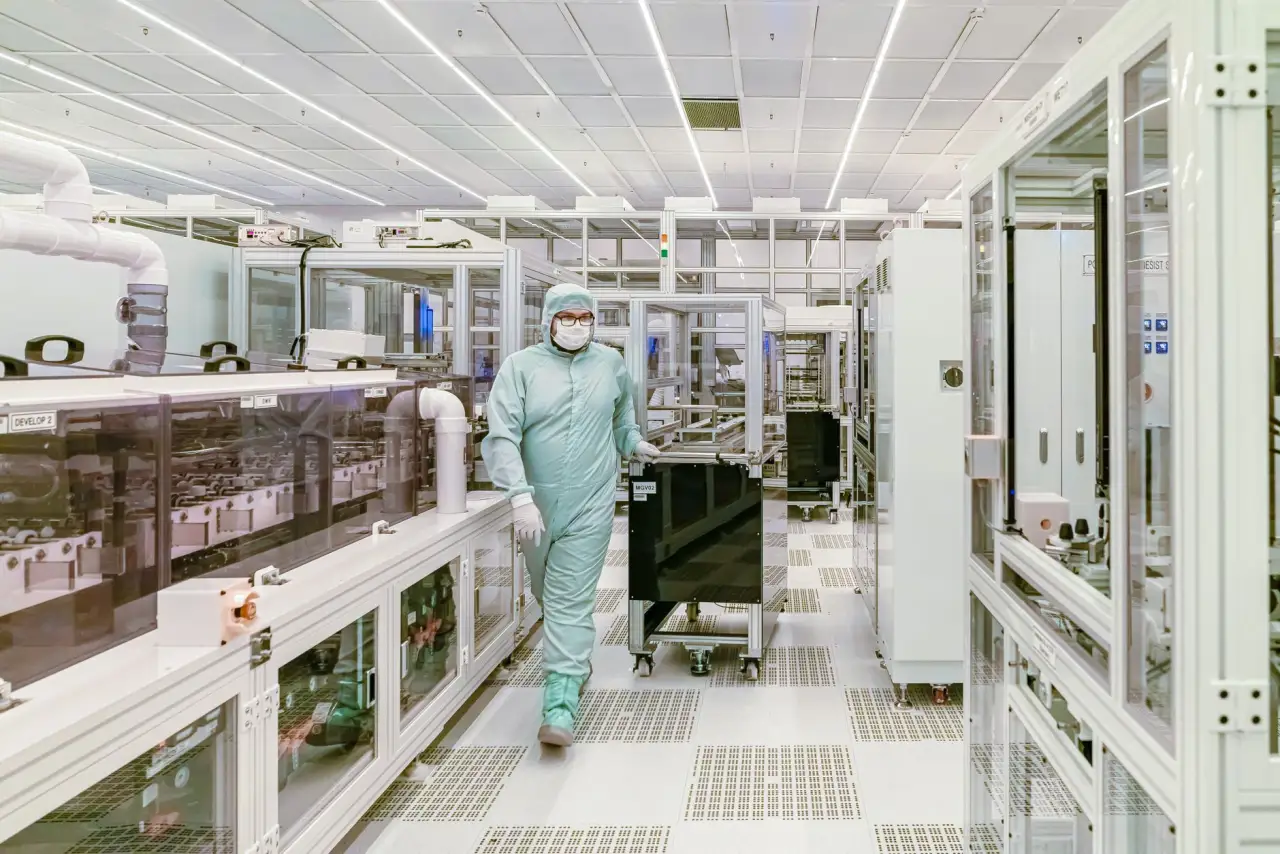 广州煜隆生物科技护肤品代工生产全流程与品质管控体系解析正文配图 1